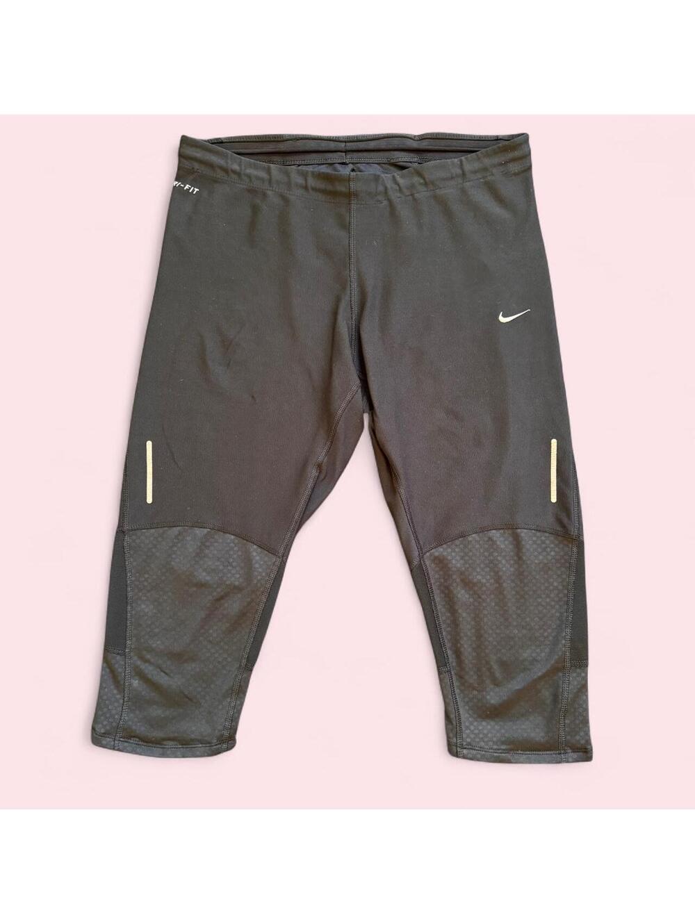 Nike mid rise capri leggings Size